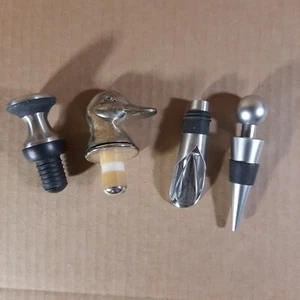 Posten vier Metall Weinflaschenaufleger Entenkopf andere - Bild 1 von 2