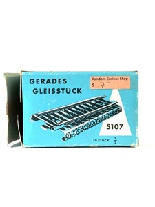MARKLIN HO 5107 METAL STRAIGHT M TRACK 1/2 OF 5106 STUDDED THREE RAIL BOX OF 10 - Picture 1 of 4