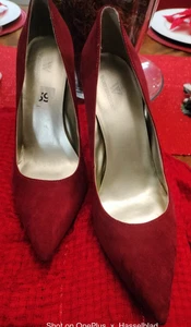 Worthington Burgundy Suede Heels - Picture 1 of 11