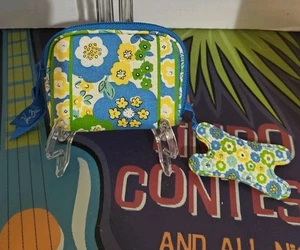 Vera Bradley English Meadow Small Earbuds Case Floral Pattern 4×3×1 - Picture 1 of 14