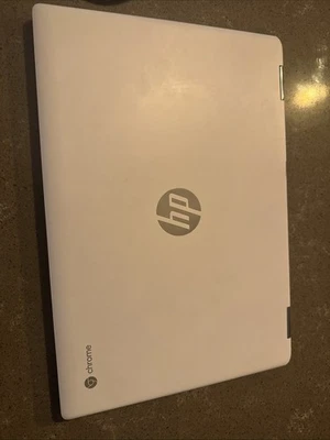 HP 14b-ca0061wm 14" Touch Intel Pentium Silver N5030 4GB 128GB ChromeOS Laptop - Image 1 of 4