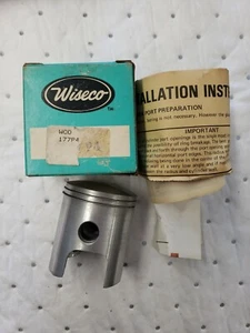 VINTAGE WISECO PISTON 177P4 SUZUKI 380 TRIPLE CYLINDER  R.B. 293P4 - Picture 1 of 5