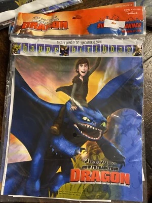 DOS NUEVOS SUMINISTROS PARA FIESTAS CÓMO ENTRENAR A TU DRAGÓN DE 8,42 PIES DE LARGO Foto 1 de 3