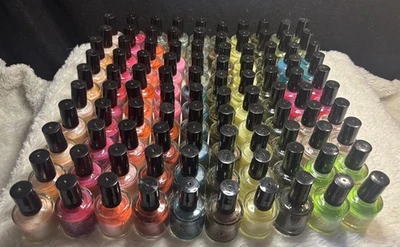 Lote de 100 Botellas NUEVAS Esmalte de Uñas Profesional Nina Ultra Pro Salón Foto 1 de 4