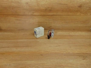 Roof Air Condition System Valve Genuine Mercedes 906 - A0038309684 - Picture 1 of 1