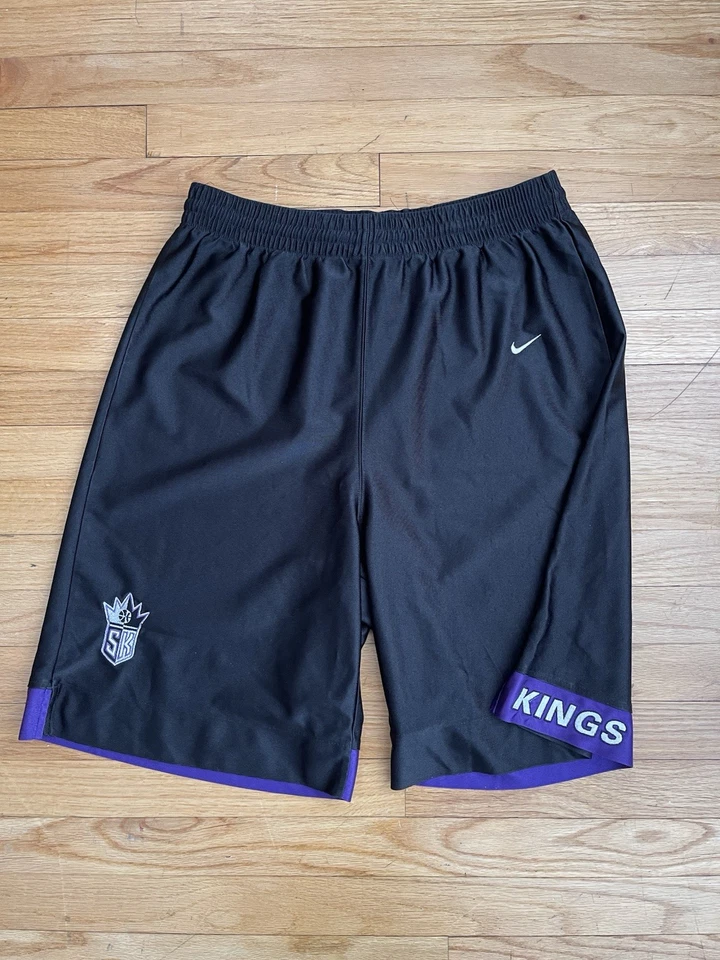 Винтажные баскетбольные шорты Nike Sacramento Kings L 00s винтажные NBA Y2K мешковатые - Изображение 1 из 4