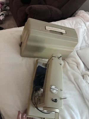 Sears Kenmore 158.17540 Vintage Rare Sewing Machine with case- Tested and Works! - Image 1 of 2