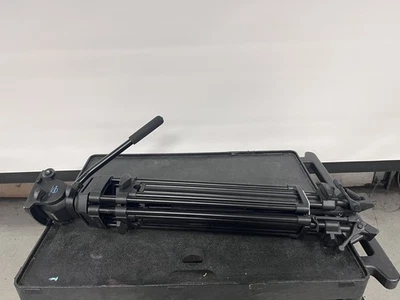 Vinten Vision Blue V-4092 POZI-LOC Tripod – Professional Video Tripod - Image 1 of 4