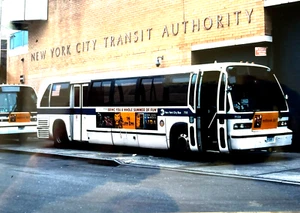 5x7 COLOR PHOTO NYC BUS 1981 MIDWEST-REBUILT GM-RTS #7551 KINGSBRIDGE 6/20/03 - Picture 1 of 1