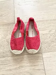 Gap Eyelet Espadrille Flat Red Size 6 - Picture 1 of 3