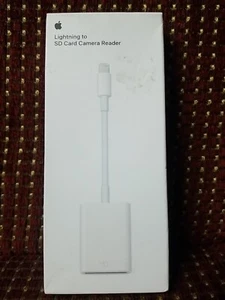 Apple Lightning to SD Card Camera Reader - MJYT2AM/A - Photo 1/6