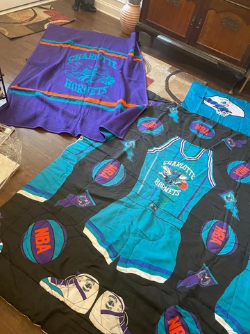 Vintage 1990s Charlotte Hornets Fleece Throw Blanket 72x54 And Bedding pillow Cover