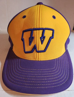 Sombrero Pacific Headwear Performance W Tigers púrpura y amarillo ajustado M2 Tech Foto 1 de 4