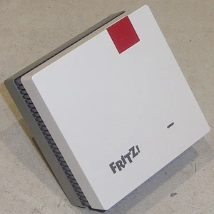 AVM FRITZ!Repeater 1200 Mesh Repeater (20002854) 2,4 & 5 GHz - 100% OK - Bild 1 von 2