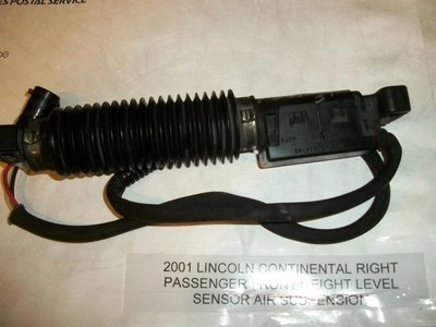 Lincoln Continental Passenger R 2001 suspensión neumática delantera sensor de nivel de altura > Foto 1 de 1