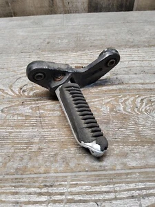 1994 94 88-97 Suzuki Katana GSX600F Front Left Side Foot Peg Rest Rearset - Picture 1 of 11