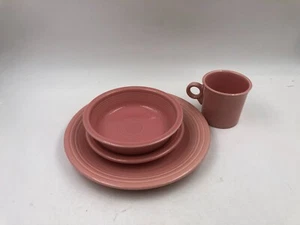Fiesta Ceramic Pink 10in Dinner & 7in Salad Plate & 7in Bowl & Mug AA02B51020 - Picture 1 of 8