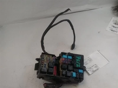 Motor de caja de fusibles sin lámparas de funcionamiento compatible con 07-09 MAZDA CX-7 474644 Foto 1 de 3