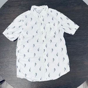 Old Navy Boys Button Down Shirt Lightning Bolt Pattern Size 8 - Picture 1 of 3
