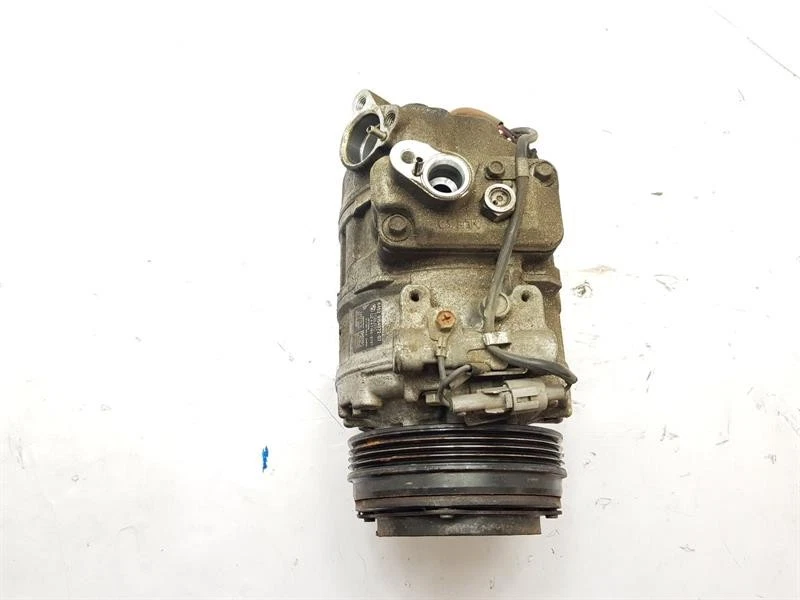 2015 ROLLS ROYCE WRAITH A/C AIR CON COMPRESSOR PUMP 6.6 PETROL N74B66 9154072 — 第 1/4 张图片