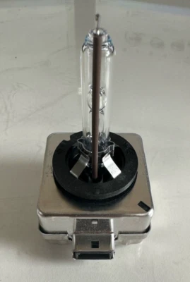 Genuine OEM Ford Motorcraft D1S Xenon Headlight HID Bulb 4599268, 2U5A-13N021-AA - Image 1 of 3