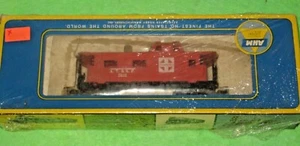 AHM HO Scale Santa Fe Cupola Caboose A.T.S.F. #7310 - Item #CCHO447 - Picture 1 of 6