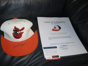 FRANK ROBINSON Game Used AUTOGRAPHED HAT PSA CERTIFIED - Picture 1 of 6