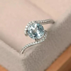 Anello Anniversario Diamante Acquamarina Naturale Taglio Tondo AAA 2,40 Ct... - Foto 1 di 5