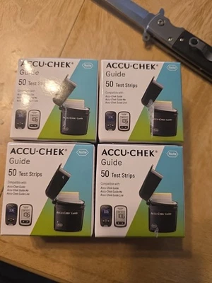 Accu Chek Guide Diabetiker Teststreifen - Box mit 50 x 4 = 200 02-07-2027 - Bild 1 von 2
