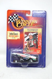 Hasbro Winner's Circle John Force 1993 Championship Castrol GTX Olds Diecast NUEVO - Imagen 1 de 6