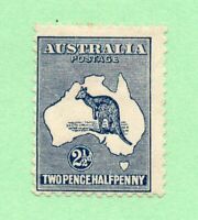 Australia - SG# 25 MH (pinhole) / wmk Pointed crown    /     Lot 0720165