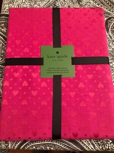 Kate Spade HEARTS 60 x 84" Berry Pink Damask Tablecloth -- NWT - Picture 1 of 2