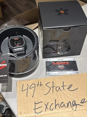 STRANGER THINGS CASIO G-SHOCK DW-5600STT-1 Netflix 2025 EE. UU. EN MANO ENVÍO RÁPIDO Foto 1 de 4