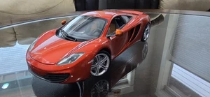 1/18 MiniChamps McLaren MP4-12C   METALIC ORANGE  - Picture 1 of 10