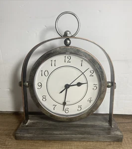 Reloj de Escritorio Vintage Metal Decorativo Reloj de Mesa 12" X 12" Pulgadas Soldado Rústico - Imagen 1 de 11