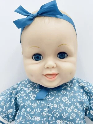 Vinyahe Uneeda 20" Baby Doll Dimples Molded Hair Cloth Body Sleepy Blue Eyes - Image 1 of 4