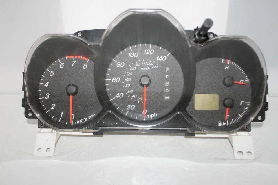 Cuadro de instrumentos velocímetro panel indicadores 04 05 06 Mazda 3 34.618 millas Foto 1 de 4