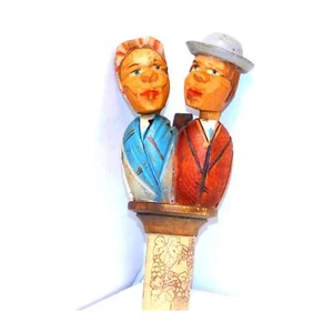 Vintage Artisan Hand Carved-Painted Wood Previously Loved Kissing Couple… - Imagen 1 de 8