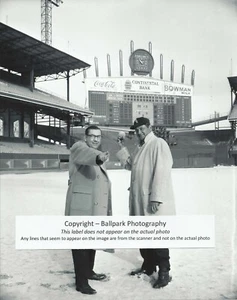 Early Wynn and Ed Short 1959 Chicago White Sox Comiskey Park foto 8x10 non firmata - Foto 1 di 1
