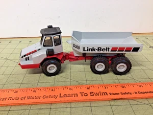 Link-Belt D300 articulated dump truck First Production by Ertl - Picture 1 of 7