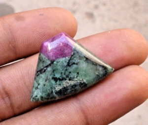 Natural Ruby Zoisite 29X20 MM Fancy Cabochon Handmade Loose Gemstone 31.50 Cts - Picture 1 of 10