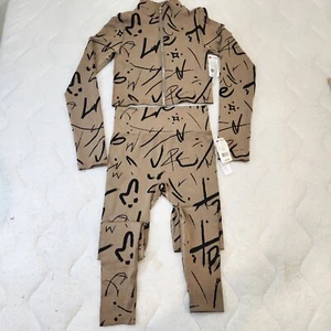 Madrag Stretchy Tan Black 2 Piece Pants S/M Jacket M/L Zip blazer and jogger - Picture 1 of 19