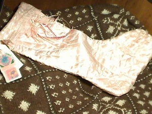Shabby CHIC "PRETTY IN PINK" SATIN QUILTED LACE CHRISTMAS STOCKING WITH GIFT TAG - Picture 1 of 9