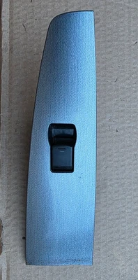 Interruptor de ventana trasera derecha lado pasajero Nissan Altima 2007 2008 2009 2010 2011 Foto 1 de 3