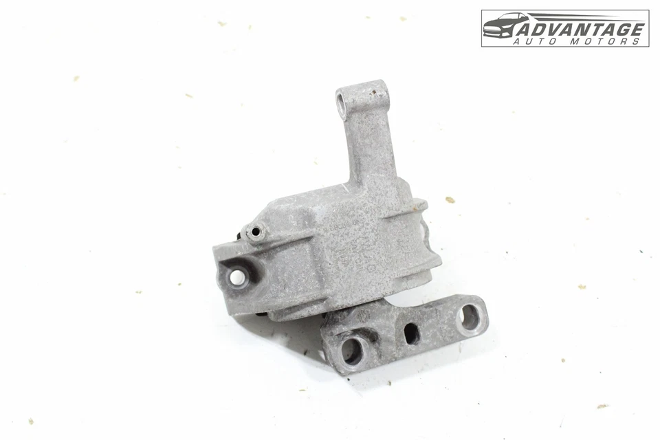 AUDI Q3 QUATTRO 2015-18 MOTOR 2,0 L MONTAJE DELANTERO DERECHO SOPORTE OEM Foto 1 de 4