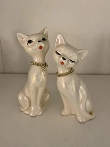 Vintage weiß opaleszierendes China Porzellan Bradley Keramik Katzen Paar Set - Bild 1 von 3