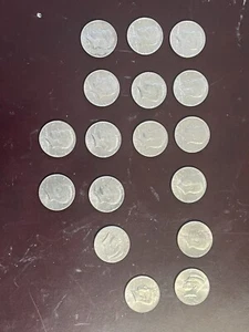 Half Dollar Kennedy Lot von 17 Münzen, 50 Cent, 1977-1998, zirkuliert - Bild 1 von 4