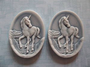 Unicorn Cameos - 25X18mm Oval - Blue & White - Resin Cabochons - Qty 4