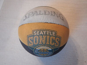 Used - Vintage NBA Seattle Sonics Basketball
