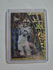 2023 Mosaic Football Stefon Diggs Yellow Prizm Elevate /89 - Picture 1 of 2